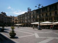 Piazza Duomo in Como &ndash; &copy; Gabriele Schwarze (Eberhardt TRAVEL)