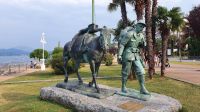 Denkmal für die Alpinisten in Stresa.jpg &ndash; &copy; Marlies Thrum (Eberhardt TRAVEL)