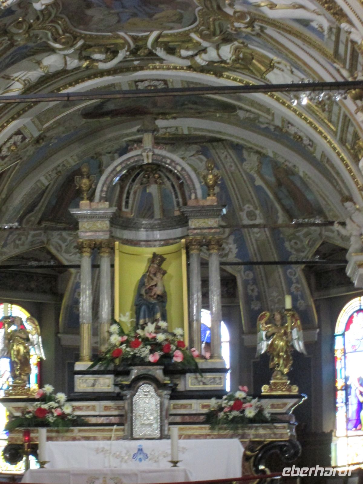 Hauptaltar: Mutter Gottes mit dem Kind von 1480 &ndash; &copy; Heike Heinen (Eberhardt TRAVEL)