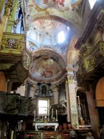 Isola San Giulio: Kirche mit Hauptaltar &ndash; &copy; Heike Heinen (Eberhardt TRAVEL)