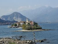 Blick von der Isola Bella zur Isola dei Pescatori (Fischerinsel) &ndash; &copy; Katrin Deutschbein (Eberhardt TRAVEL)