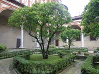 Kreuzgang &ndash; &copy; Gabriele Schwarze (Eberhardt TRAVEL)