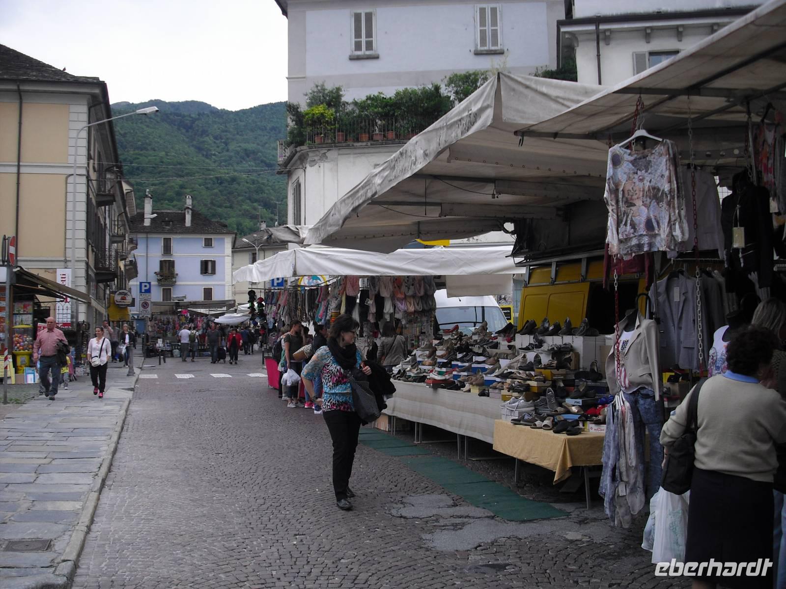 Markt in Domodossola &ndash; &copy; Norbert Binder (Eberhardt TRAVEL)