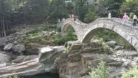 Verzascatal Ponte dei Salti &ndash; &copy; Ingrid Langer (Eberhardt TRAVEL)