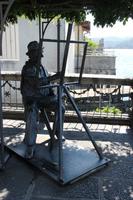 Carl Heinz Schroth Denkmal (Orta San Giulio) &ndash; &copy; Sylvia Ott (Eberhardt TRAVEL)