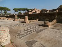unterwegs in Ostia Antica &ndash; &copy; Ingrid Langer (Eberhardt TRAVEL)