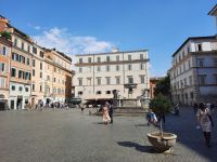 Rom - Piazza di Santa Maria in Trastevere &ndash; &copy; Katrin Deutschbein (Eberhardt TRAVEL)