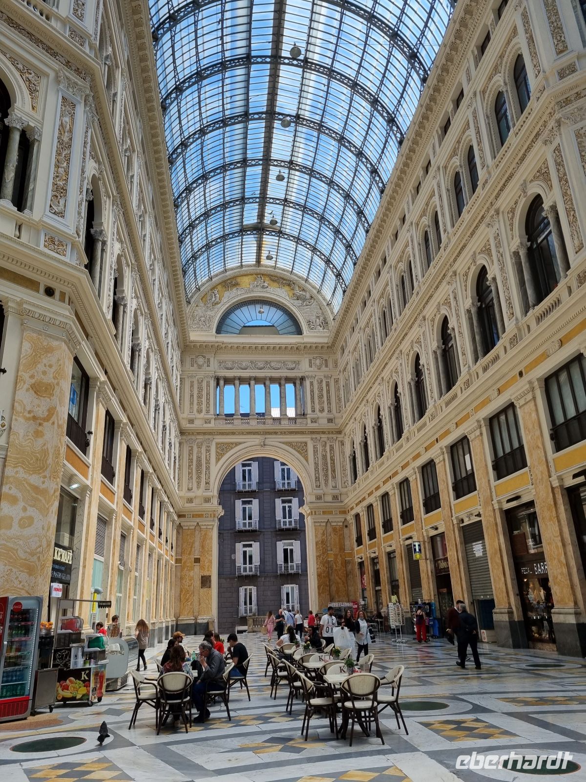 Neapel - Galleria Umberto I  &ndash; &copy; Katrin Deutschbein (Eberhardt TRAVEL)