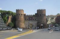 026 Porta Ostiense &ndash; &copy; Katrin Deutschbein (Eberhardt TRAVEL)