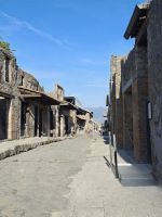 Pompeji (Via dell’Abbondanza mit Geschäften und Wohnhäusern) &ndash; &copy; Katrin Deutschbein (Eberhardt TRAVEL)