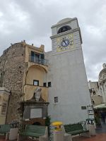 Capri-Zentrum (Glockenturm auf der Piazzetta) &ndash; &copy; Katrin Deutschbein (Eberhardt TRAVEL)