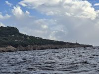 Schiffsrundfahrt Insel Capri (Leuchtturm Faro di Punta Carena an der Südwestspitze) &ndash; &copy; Katrin Deutschbein (Eberhardt TRAVEL)
