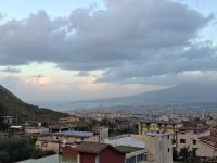 Hotel degli Ulivi in Gragnano (Blick zum Vesuv) &ndash; &copy; Katrin Deutschbein (Eberhardt TRAVEL)