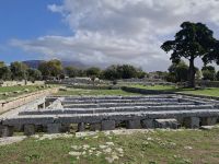 Paestum (Überreste eines antiken Lustralbeckens bzw. eines rituellen Reinigungsbeckens)  &ndash; &copy; Katrin Deutschbein (Eberhardt TRAVEL)