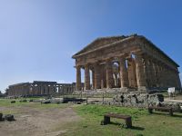 Paestum (Hera-Tempel und Neptun- bzw. Poseidontempel) &ndash; &copy; Katrin Deutschbein (Eberhardt TRAVEL)