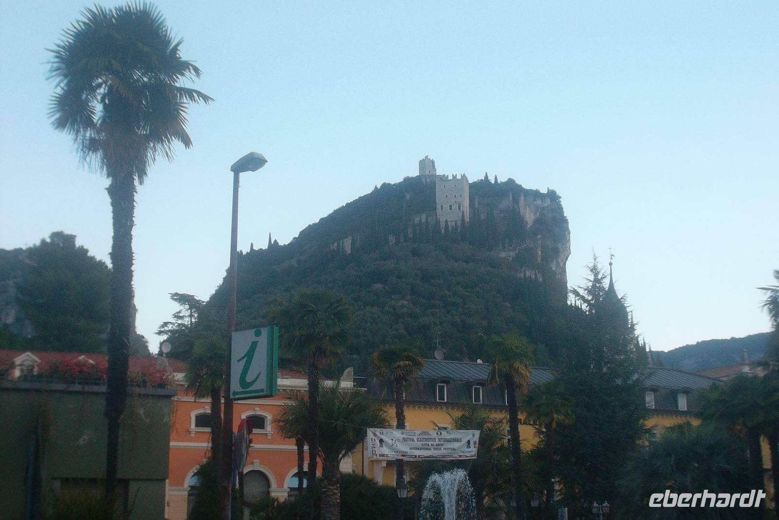 Burg in Arco &ndash; &copy; Michael Krause (Eberhardt TRAVEL)