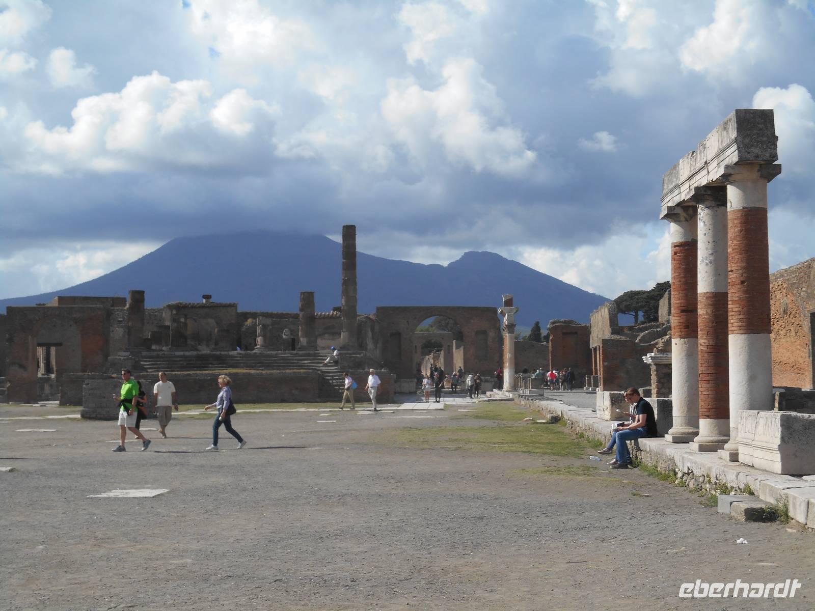 Pompei (Forum) &ndash; &copy; Katrin Deutschbein (Eberhardt TRAVEL)