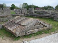 Paestum - Grabstätte &ndash; &copy; Philipp Schmitz (Eberhardt TRAVEL)