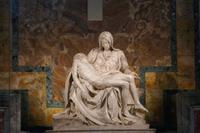 Pieta Petersdom von Michelangelo &ndash; &copy; Philipp Schmitz (Eberhardt TRAVEL)