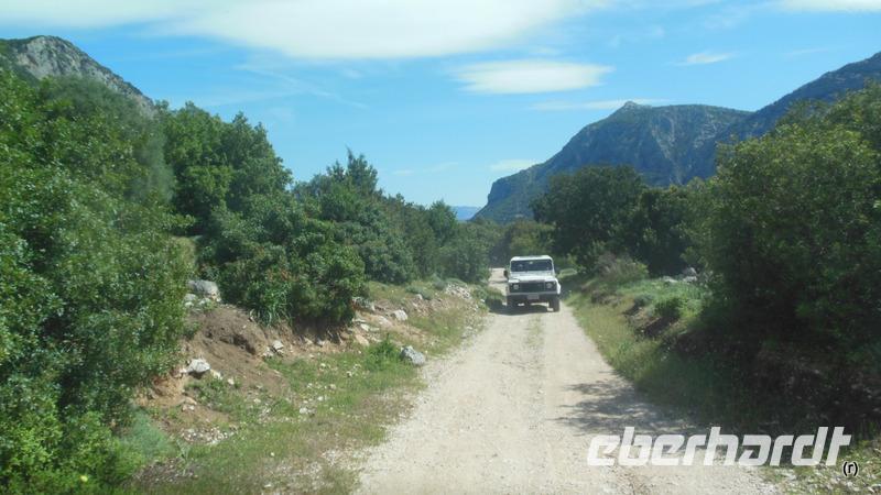 Fahrt mit den Jeeps ins Lanaittu-Tal  &ndash; &copy; Sandra Rößle (Eberhardt TRAVEL)