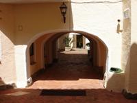 Durchgang in Porto Cervo &ndash; &copy; Stefan Jahnke (Eberhardt TRAVEL)