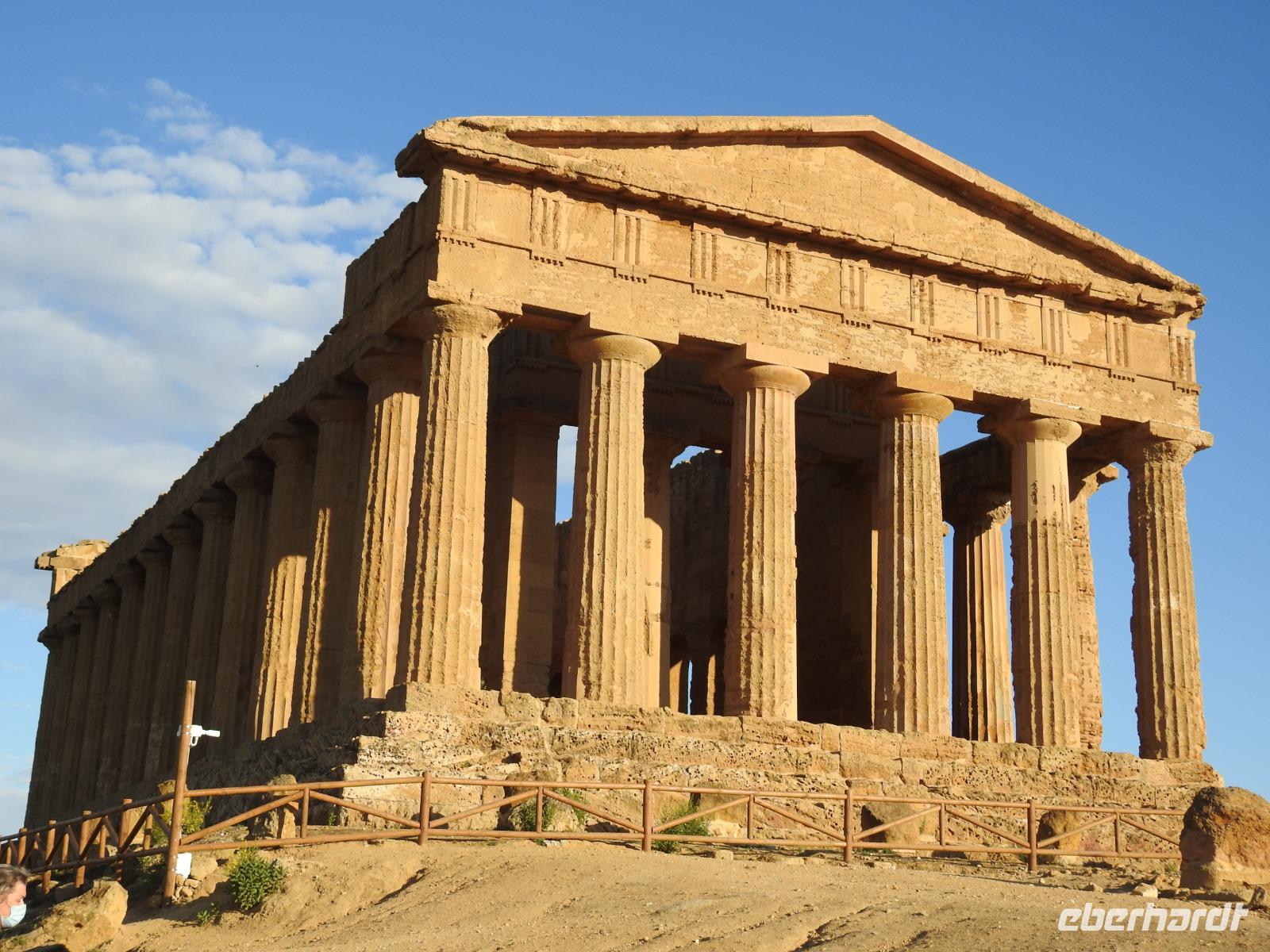 Tal der Tempel - Sizilien &ndash; &copy; Sabine Letzybyll (Eberhardt TRAVEL)