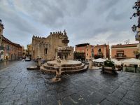 Taormina, Domplatz &ndash; &copy; Ria Heilmann (Eberhardt TRAVEL)