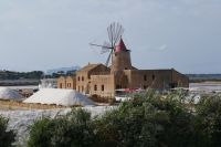 Salinen in der Nähe von Marsale &ndash; &copy; Philipp Schmitz (Eberhardt TRAVEL)