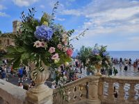 Taormina - auf der Piazza(1).jpg &ndash; &copy; Steffi Lambrecht (Eberhardt TRAVEL)