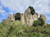 Manolithe in den Nebrodi-Bergen (4).jpg &ndash; &copy; Steffi Lambrecht (Eberhardt TRAVEL)