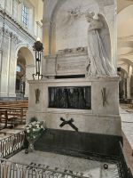 Catania-Kathedrale mit Grabstätte von Bellini (8).jpg &ndash; &copy; Steffi Lambrecht (Eberhardt TRAVEL)
