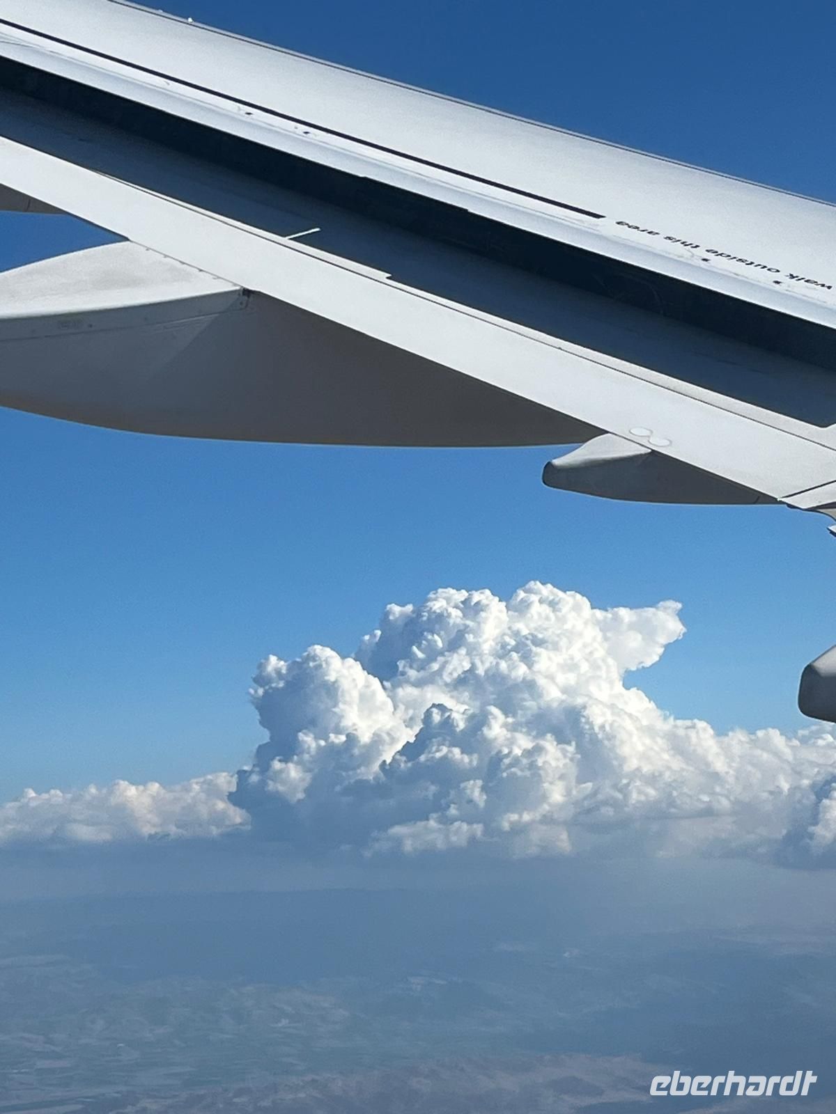 Anflug &ndash; &copy; Torsten Kettmann (Eberhardt TRAVEL)