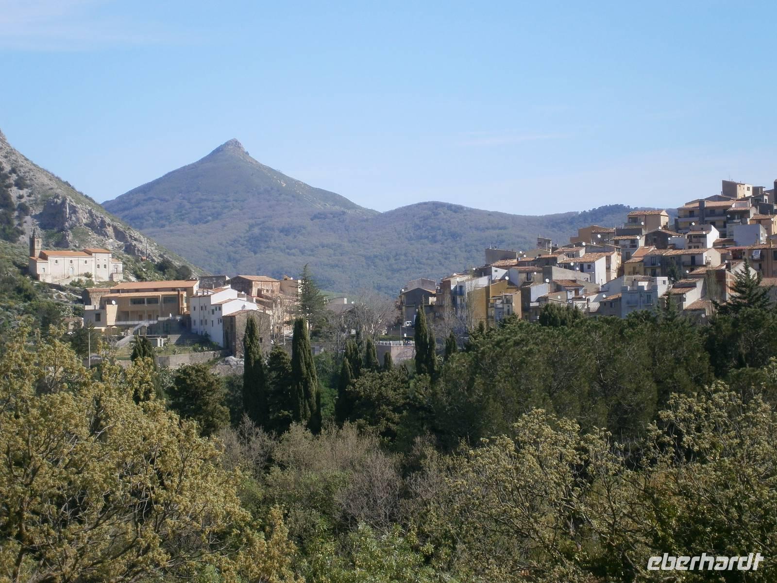 Isnello &ndash; &copy; Petra Sauer (Eberhardt TRAVEL)