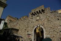 Taormina_Porta_Catania (2) &ndash; &copy; Andreas Höhn (Eberhardt TRAVEL)