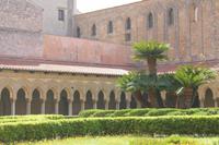 Kreuzgang in Monreale &ndash; &copy; Romy Ginzel (Eberhardt TRAVEL)