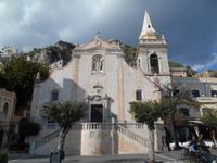 Taormina (Piazza IX Aprile - Kirche di San Giuseppe) &ndash; &copy; Katrin Deutschbein (Eberhardt TRAVEL)