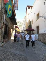 druch die Gassen von Monreale &ndash; &copy; Christina Schwarz (Eberhardt TRAVEL)