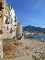 Strand in Cefalú &ndash; &copy; Katrin Deutschbein (Eberhardt TRAVEL)