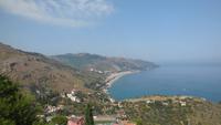 Blick über die Bucht mit unserem Hotel im Hintergrund &ndash; &copy; Jim Kattner (Eberhardt TRAVEL)