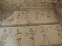 Villa Romana del Casale - Die Bikinimädchen &ndash; &copy; Christina Schlawis (Eberhardt TRAVEL)