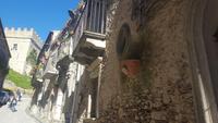Montalbano Elicona &ndash; &copy; Maxi Goldbach (Eberhardt TRAVEL)