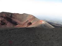 Krater &ndash; &copy; Heike Meinhold (Eberhardt TRAVEL)