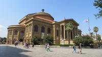 Massimo-Theater &ndash; &copy; Petra Sauer (Eberhardt TRAVEL)