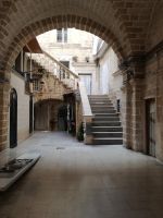 Bari - Innenhof &ndash; &copy; Anne-Katrin Müller (Eberhardt TRAVEL)