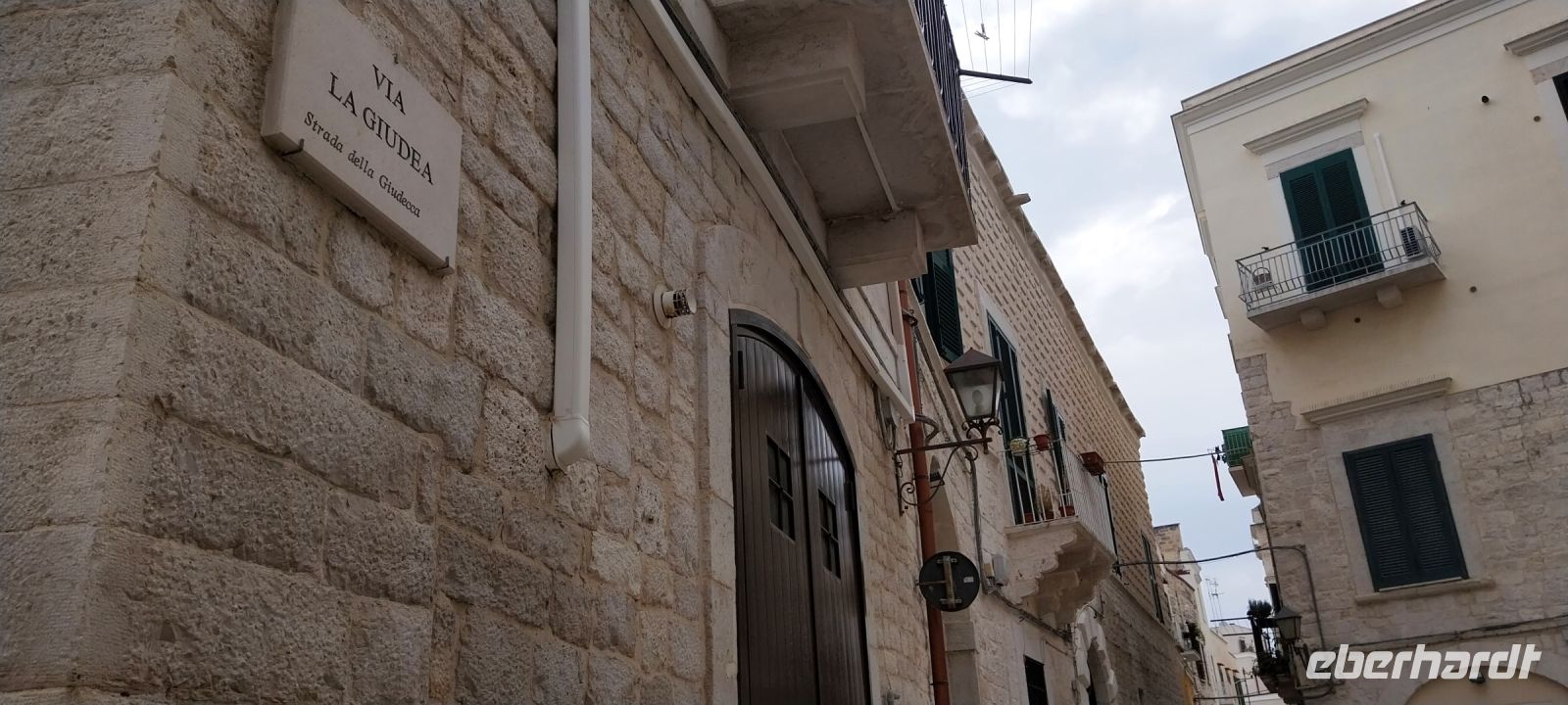 Spaziergang durch Trani &ndash; &copy; Anette Rietz (Eberhardt TRAVEL)