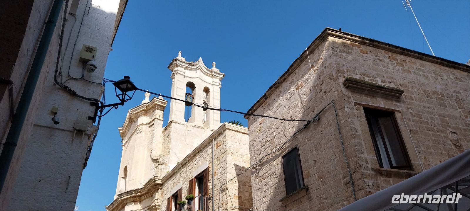 Polignano a Mare Altstadt Apulien @Anette Rietz im September 2023 &ndash; &copy; Anette Rietz (Eberhardt TRAVEL)