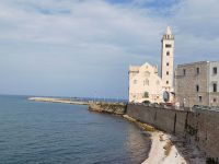 Die Mole von TRani &ndash; &copy; Annette Profft (Eberhardt TRAVEL)