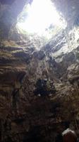 13.05.15: Letzter Sonnenlichtgruß vor dem Abstieg in die Grotten von Castellana &ndash; &copy; Bernhard Sieber (Eberhardt TRAVEL)