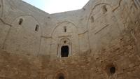 Im Castel del Monte &ndash; &copy; Maxi Goldbach (Eberhardt TRAVEL)
