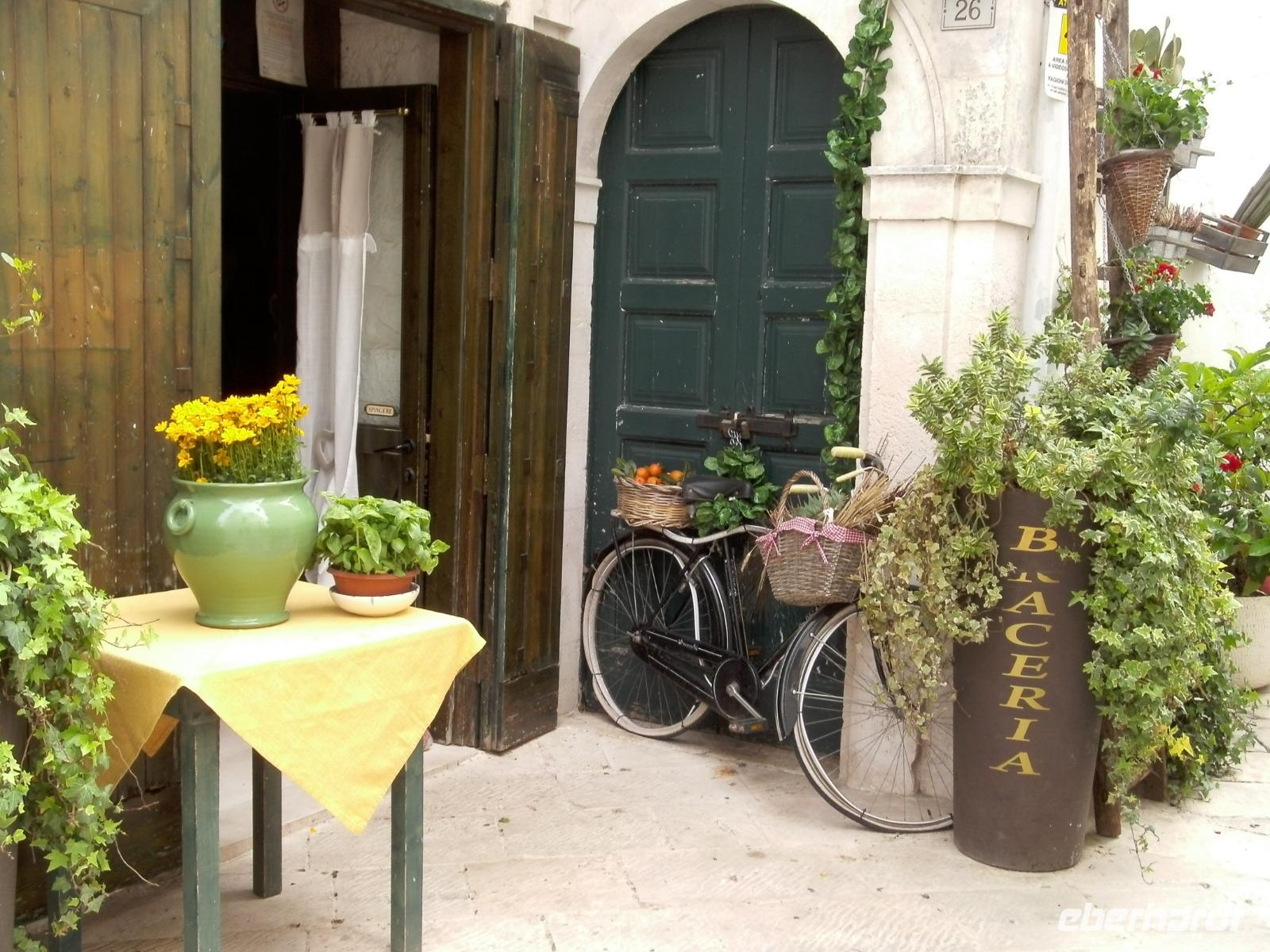 Locorotondo &ndash; &copy; Claudia Hartwich (Eberhardt TRAVEL)